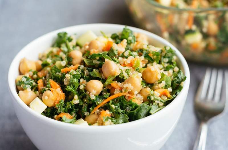 Un food blogger a forbice pensa che tu abbia preparato insalata sbagliata per tutta la vita