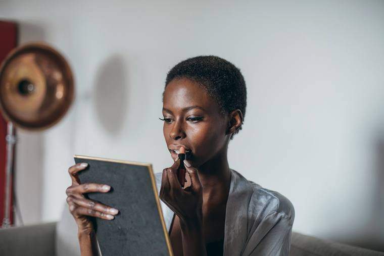 Questi sono i 4 prodotti che i dermatologi affermano che non avrebbero mai usato