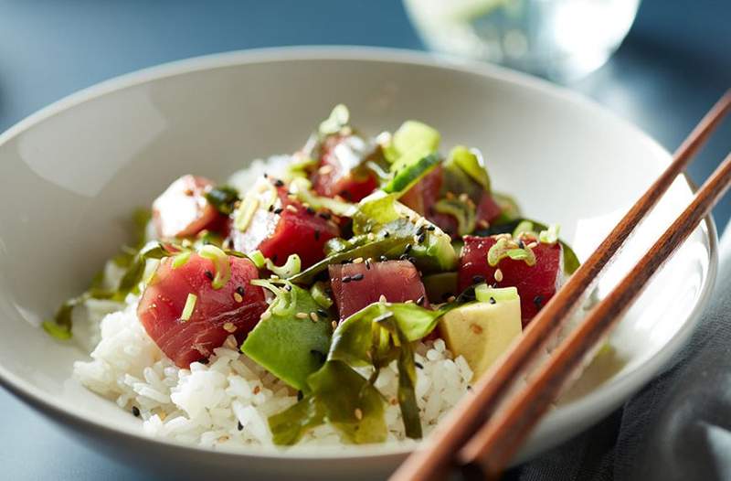 5 tricks för att ge din Poke Bowl den hälsosammaste snurret som möjligt