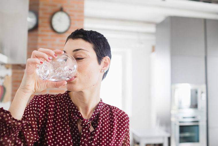 L'eau étincelante vous rend gonflé?