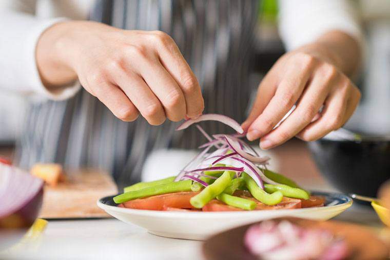 ¿Cuántas comidas al día debería comer?? Sugerir no es lo que piensas