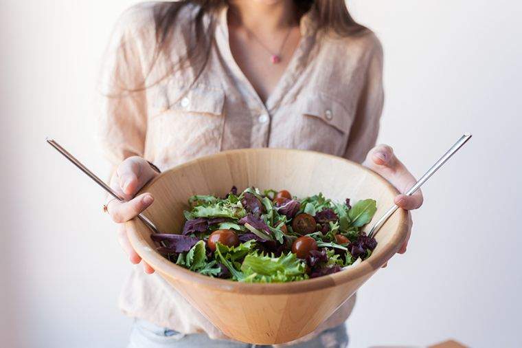 6 conseils essentiels pour commander la salade la plus nutritive de votre heure de déjeuner