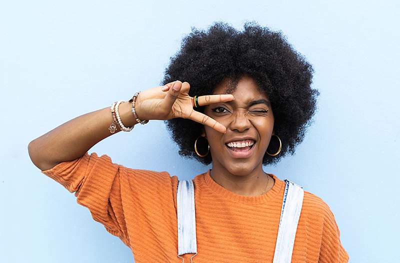 De 8 bedste produkter derms bruger til at stoppe svampeacne i sine spor