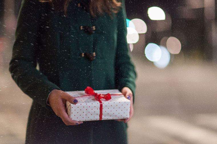 Warum können Sie die Geschenke einwickeln, mit denen Sie nach * nach * Ihrem Flug reisen