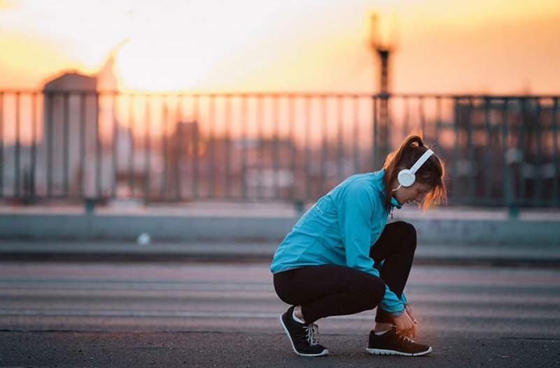 Latihan Mobiliti Ankle akan menenangkan kaki anda