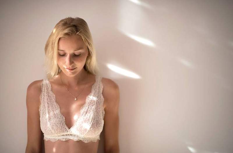 7 bei reggiseni per il seno piccolo e no, nessuno di loro è push-up