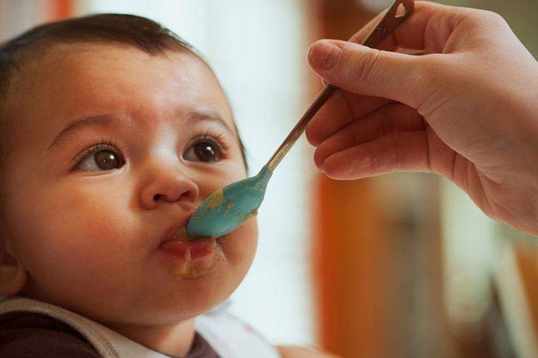 Comment la nourriture pour bébé est (enfin) une mise à niveau bien nécessaire