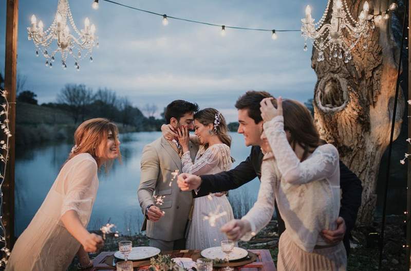 Te irás de ojos estrellados para esta tendencia de boda Woo-woo vistida por los expertos de Etsy