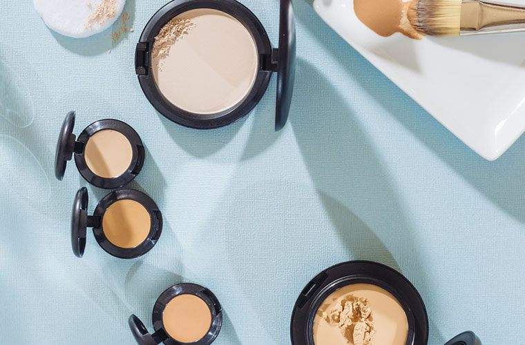 Semua pertanyaan Anda yang membara tentang concealer, dijawab