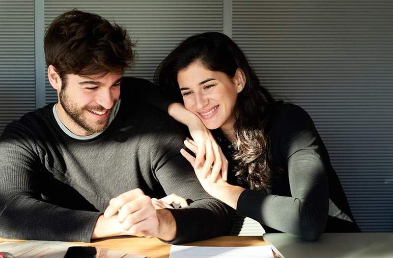 Lo que necesitas saber sobre la masturbación cuando estás en una relación