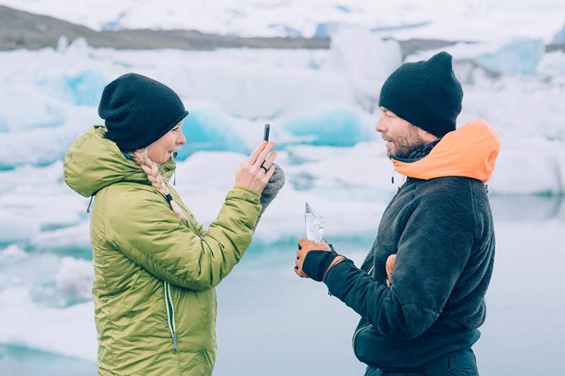 Dieser Traum -Sommerjob bezahlt Sie, um in Island zu leben * und * mit Ihrem BFF um die Welt reisen