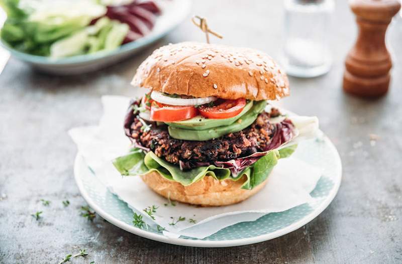 Will weniger Fleisch essen? Hier erfahren Sie, wie man ohne zu viel Burger-bezogene FOMO zurückgeschnitten wird