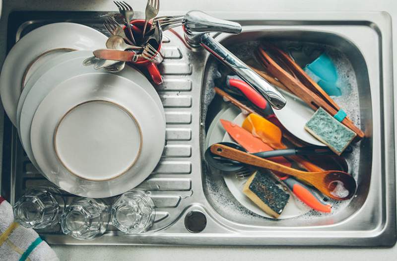 Een 4-item schoonmaaklijst voor de kiemste plekken in de keuken