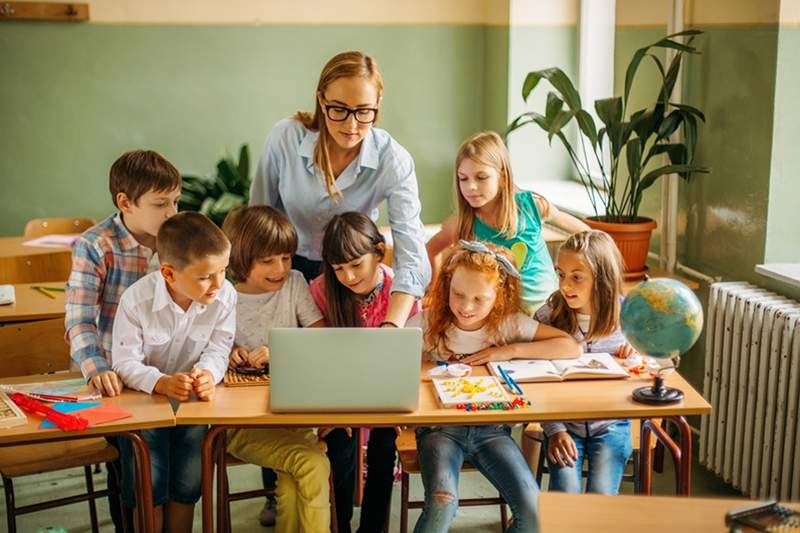 Skopiuj tę prostą wskazówkę zatwierdzoną przez nauczyciela, aby zachować zdrowie wśród zarazków w miejscu pracy