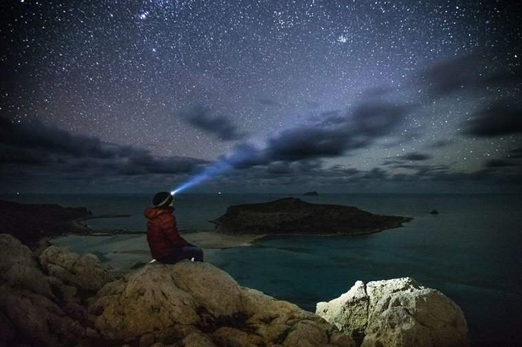 Vaša hra Stargazing sa tento rok mohla dostať zblízka a osobná vďaka kozmickým lodiam Virgin's