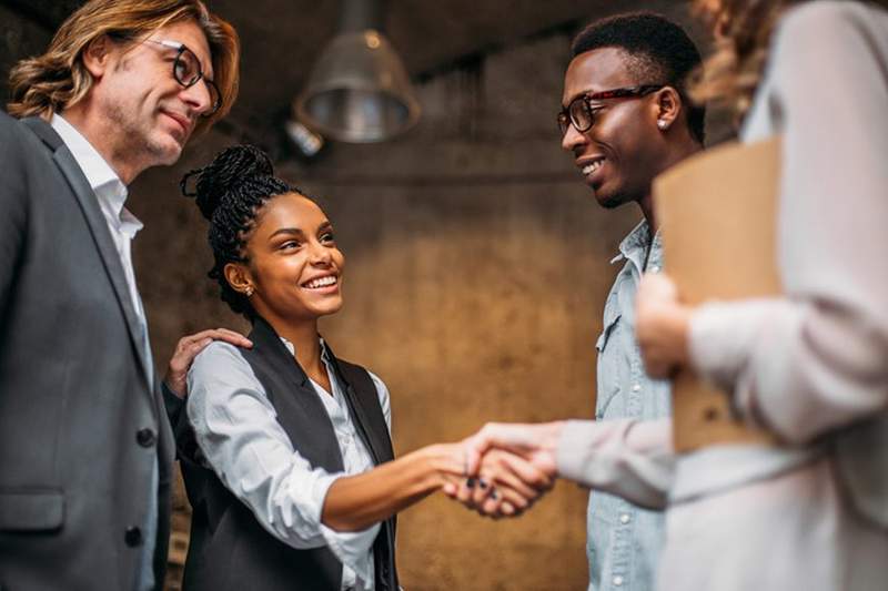 Cette seule chose aide les femmes à battre l'écart salarial entre les sexes, selon de nouvelles recherches