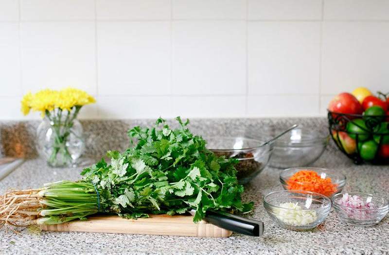 Cilantro vs. Petersell kõik, mida peate teadma uudishimulikult lõhestava arutelu kohta