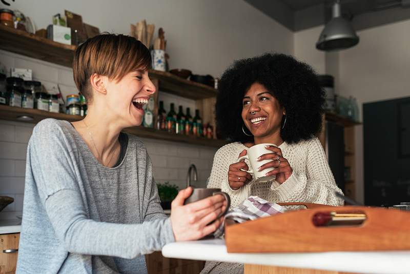 Cómo salvar una relación que está luchando (y cuando es mejor dejarla ir)