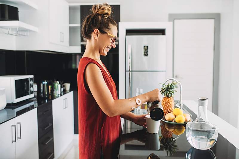 Prevenire alimentazione insensata organizzando la tua cucina come le persone viventi più lunghe del mondo