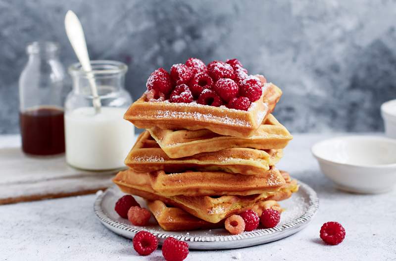 Sei a soli 5 minuti da questi waffle a lievito naturale a spetime di cannella