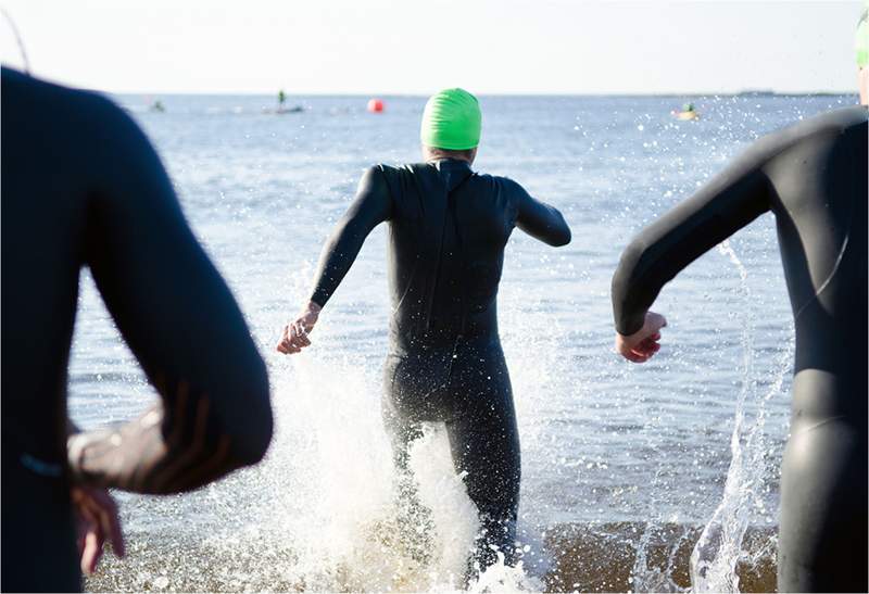 13 Triathlon -harjoitusvinkkiä, joissa on perussuunnitelma päästäksesi itsesi maalilinjan yli