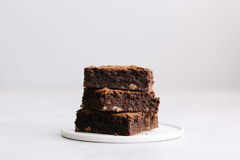 Ja, het is mogelijk om rijke, fudgy brownies te bakken die * ook * boordevol voordelen zijn voor hartgezondheid en een lange levensduur van How