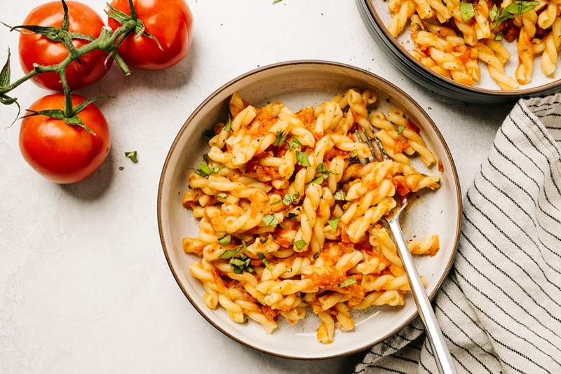 5 ricette di pasta pentola vegana e ricchi di proteine ​​con 5 ingredienti o meno