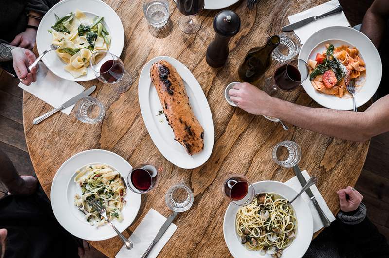 Ein kohlenhydratreiches Abendessen ist möglicherweise genau das, was Sie für den Sounder-Schlaf brauchen, sagt ein RD