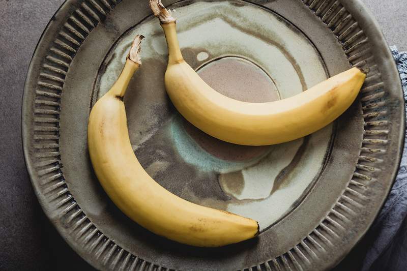 Por qué deberías comer un plátano cada noche antes de acostarse