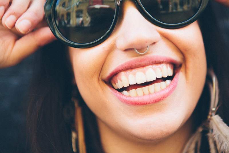 3 cose che un dentista vuole che tu faccia in questo momento per denti e gengive sane