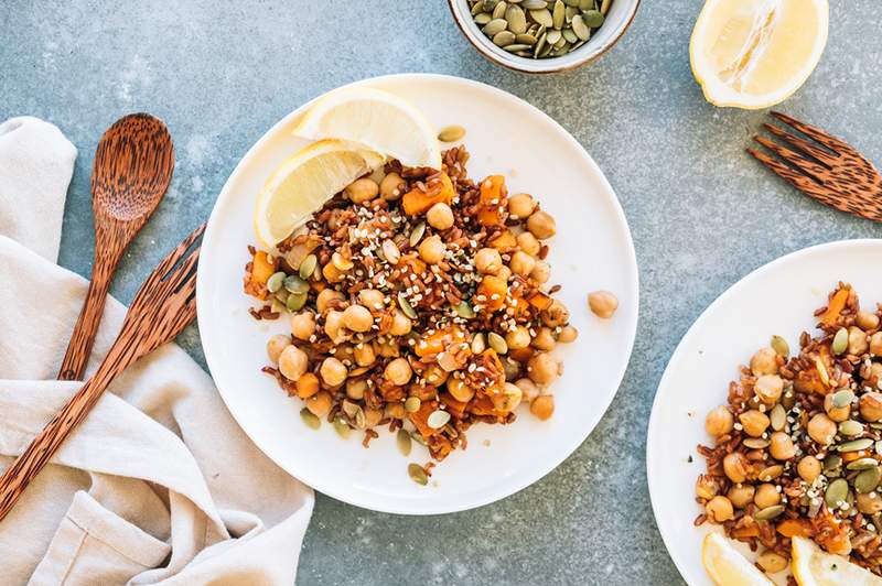 'Ik ben een cardioloog, en dit zijn de 7 beste eiwitbronnen die ik aanbeveel om te eten voor hartgezondheid en levensduur'