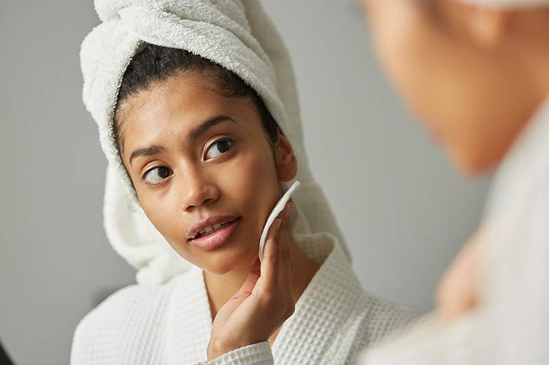 5 At-Home Exfoliators som är det näst bästa till en skal på Derm's Office