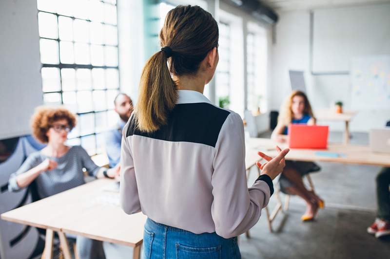 11 Offentlige talende tips for å hjelpe deg med å knuse neste presentasjon