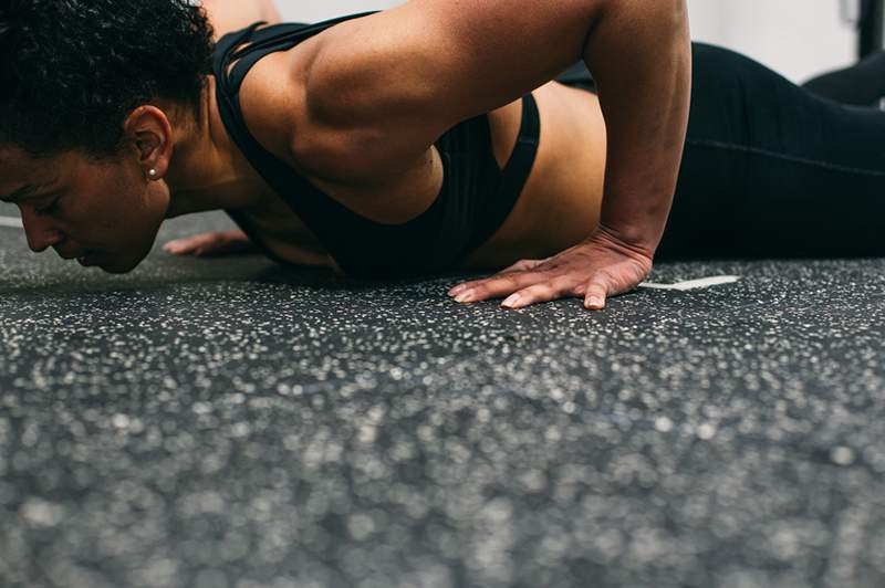 Ja sam certificirani osobni trener i zato ne postajete bolji u push-up-u '