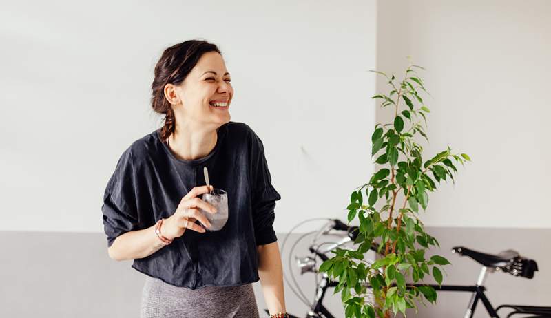 Ik ben een voedingsdeskundige en holistische wellness -expert en dit is hoe ik de hele dag energie behoud