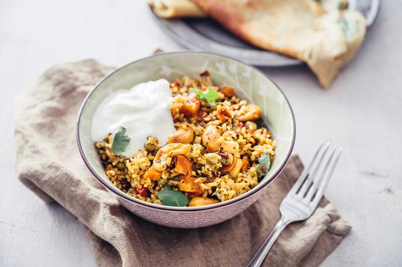 Detta enkla blomkål Ris biryani-recept är fullt av fiber och antiinflammatoriska kryddor