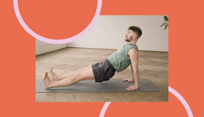 Ce mouvement de Pilates est une planche pour votre corps du dos et c'est vraiment effrayant