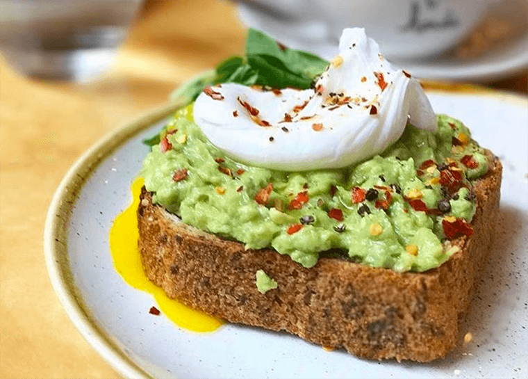 Hier ist der Grund, warum dieser ausgefallene Avocado -Toast 10 US -Dollar kostet