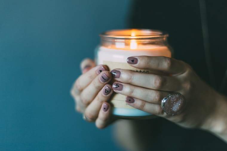 7 Kerzen, um die gemütlichste Hygge -Vibes aller Zeiten zu schaffen