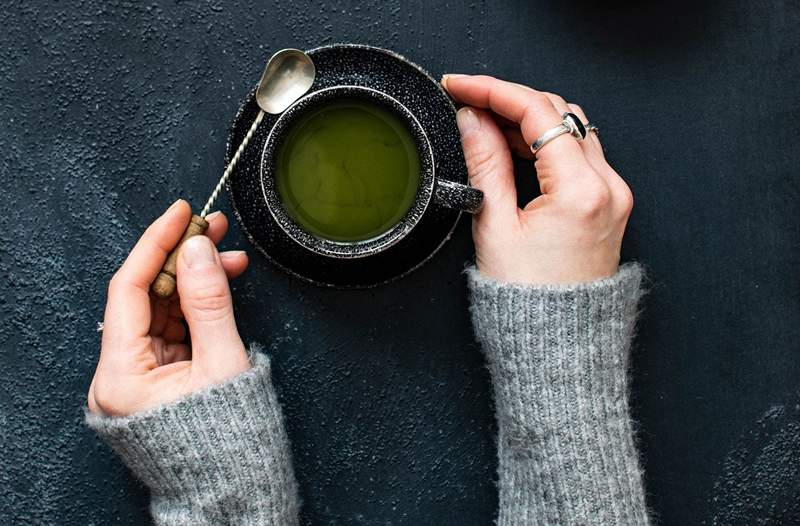 Beber té verde justo antes de que la cama pueda mantenerte despierto