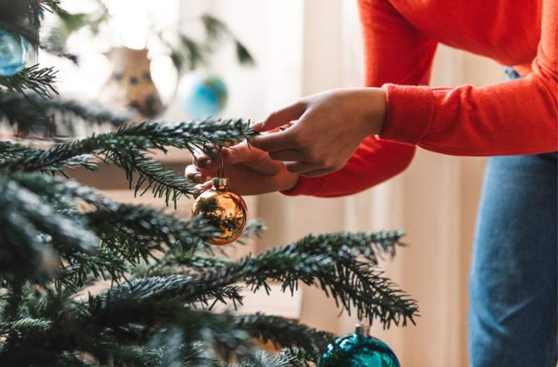 Alérgico a tu árbol de Navidad? Esto es lo que un alergista sugiere que lo haga