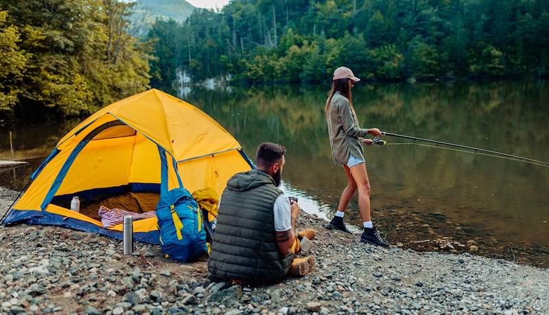 15 no labākajiem kempingiem un glampsitiem Ņujorkas štatā, lai izpētītu šovasar