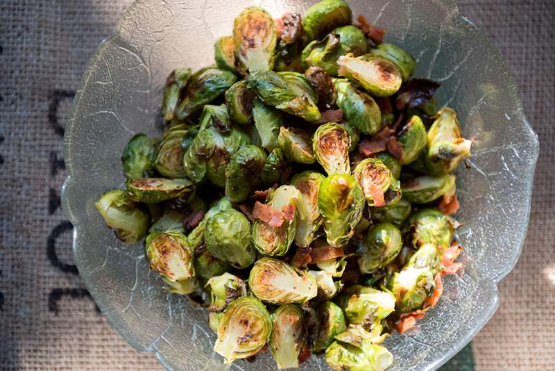 Jūs neesat nepareizs-BRUSELS Sprouts, kas tagad garšo labāk nekā viņi, kad mēs bijām bērni, un tas notiek zinātnes dēļ