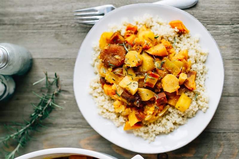 8 recettes de tagine végétarien, le repas d'hiver chaleureux et chaleureux ultime