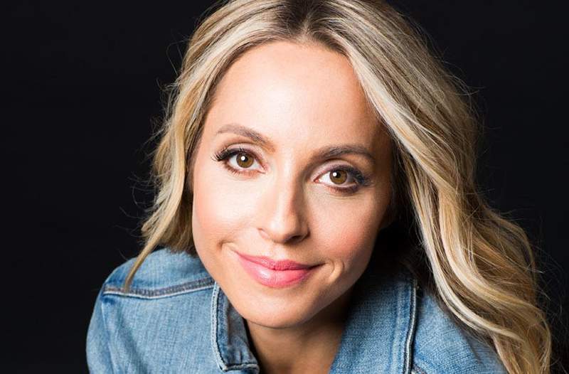 Haz menos, atraer más la nueva teoría de Gabrielle Bernstein podría ser la más audaz hasta ahora