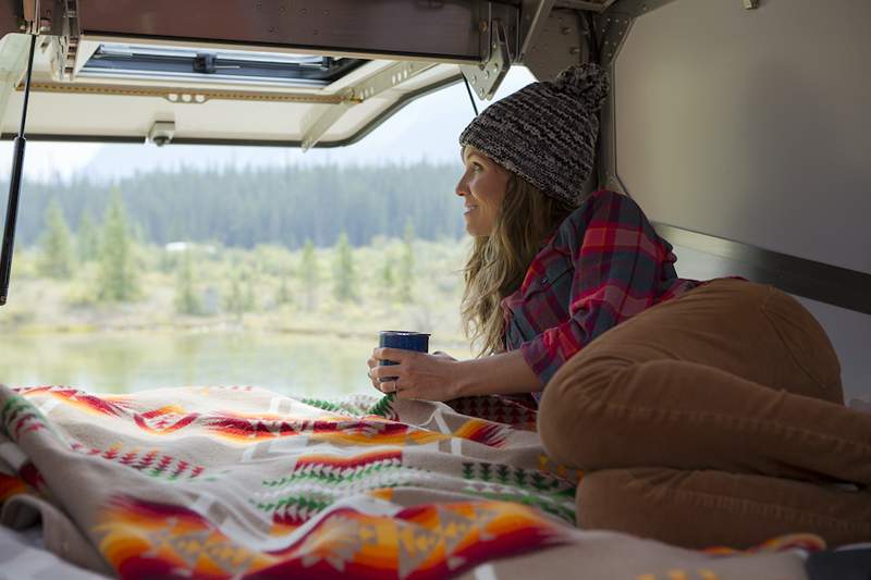 Een beginnersgids voor autocamping in het buitenleven