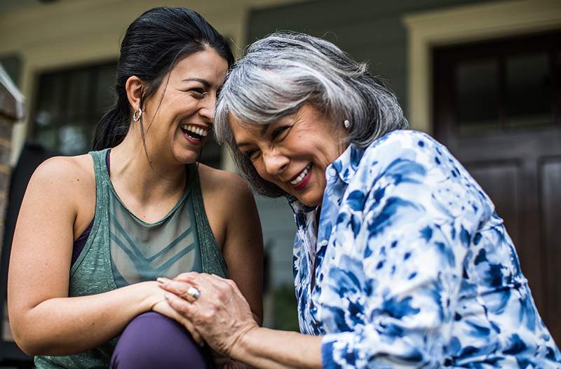 Cara menciptakan ruang saat tinggal (dan bekerja) di rumah di rumah multigenerasi