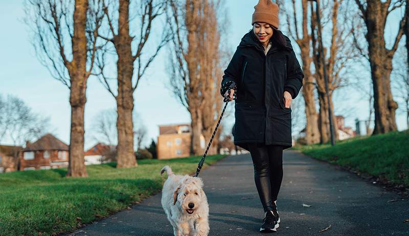 Un cardiologo spiega perché camminare può essere altrettanto buono per il tuo cuore come correre