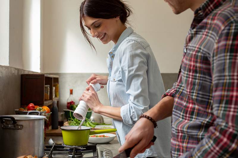 The Healthy Pantry Foods Un médico de medicina funcional siempre se mantiene a mano