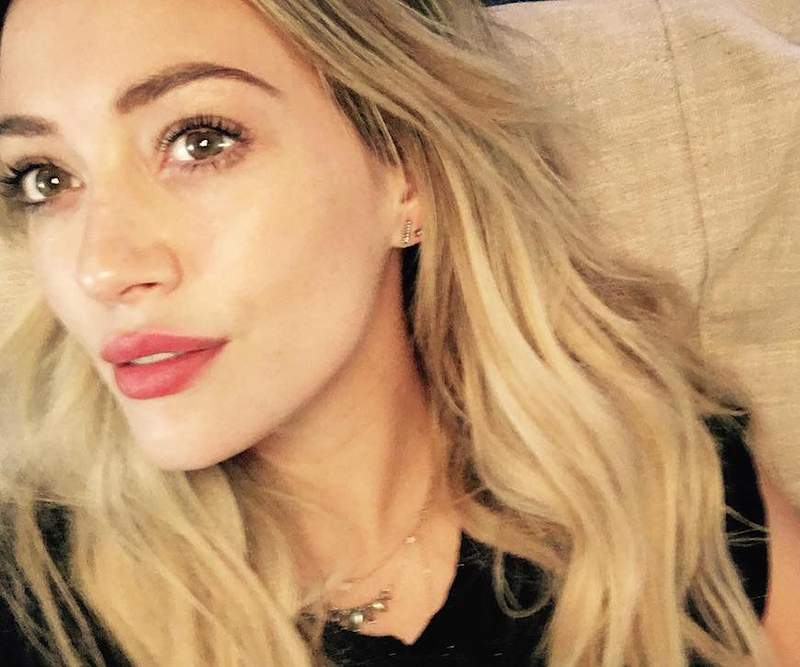 Hilary Duff menggunakan bahan pokok diet ketogenik ini sebagai pelembab tetapi berhasil?